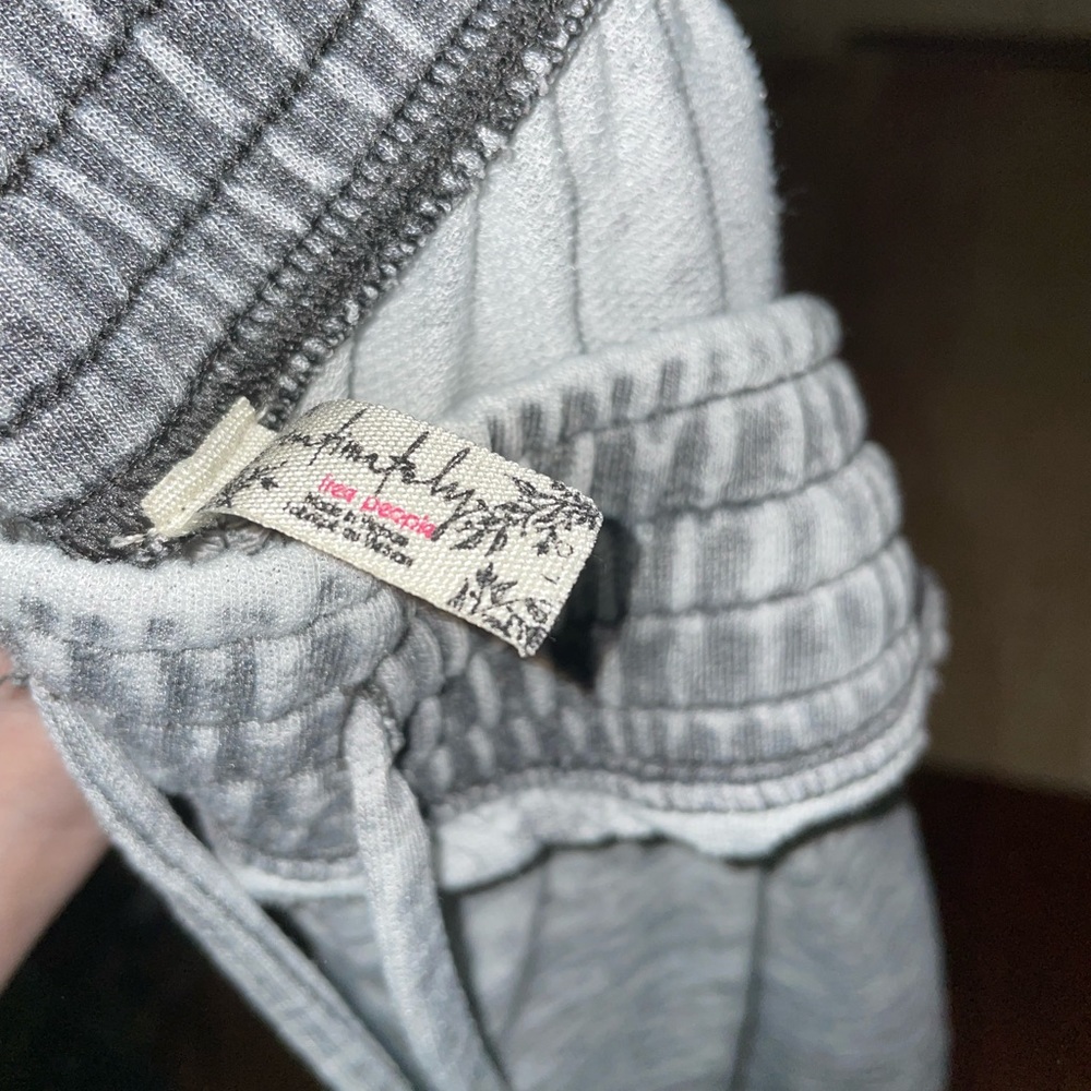 Free People L lounge pants